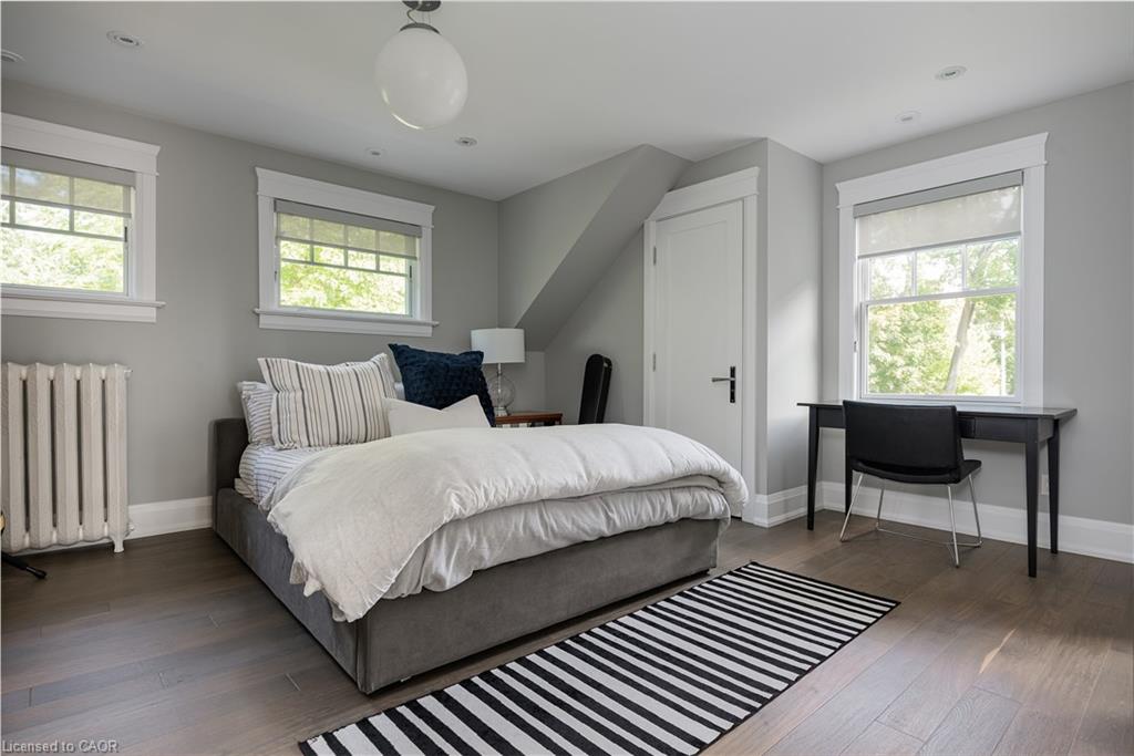 340 Spruce Street Property Photo 25