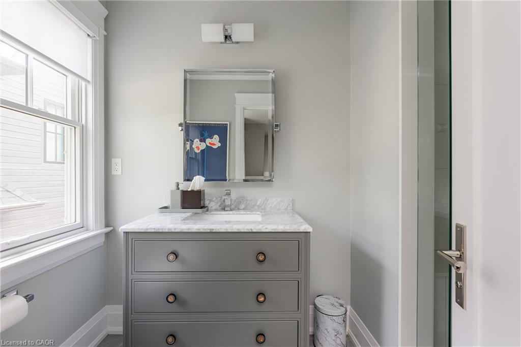 340 Spruce Street Property Photo 27