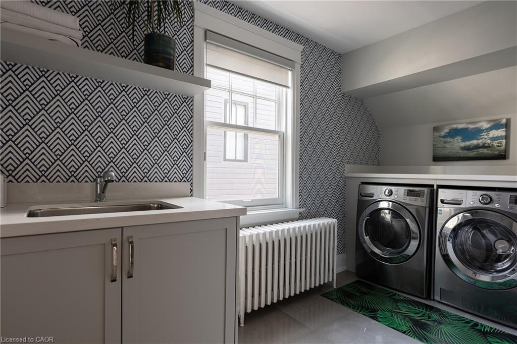 340 Spruce Street Property Photo 32