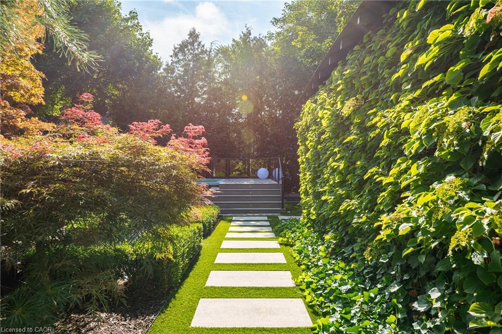 340 Spruce Street Property Photo 37