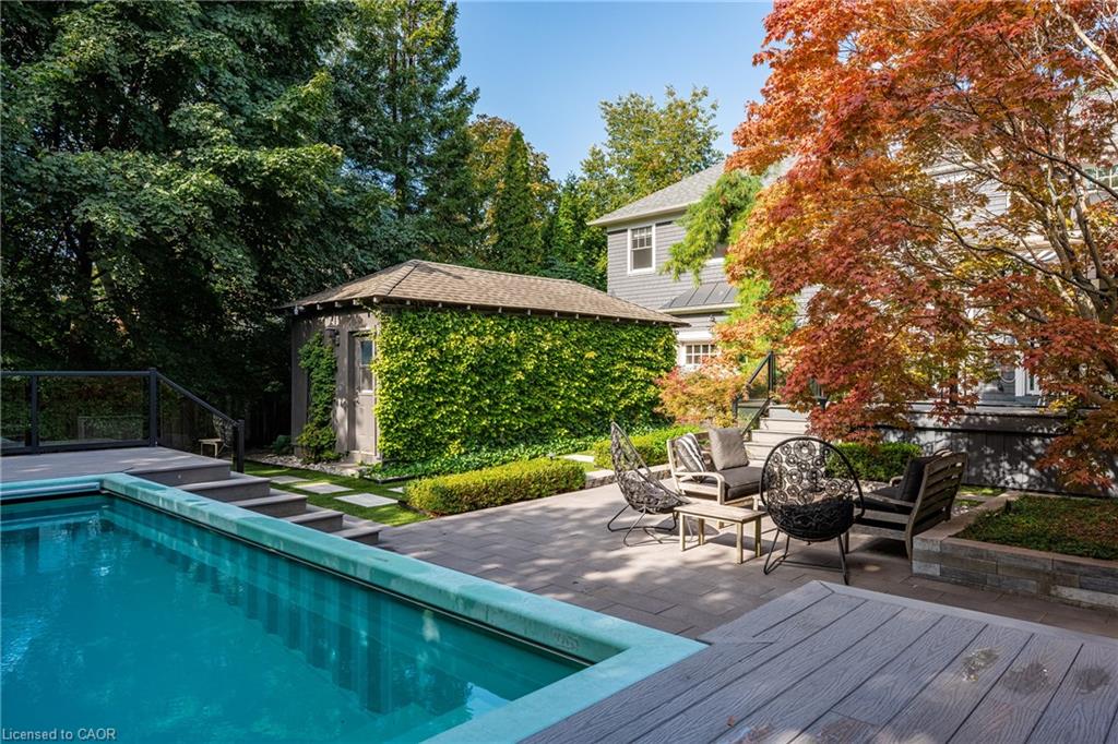 340 Spruce Street Property Photo 39