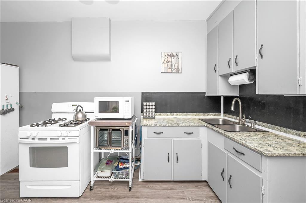 127 East Avenue N Property Photo 15