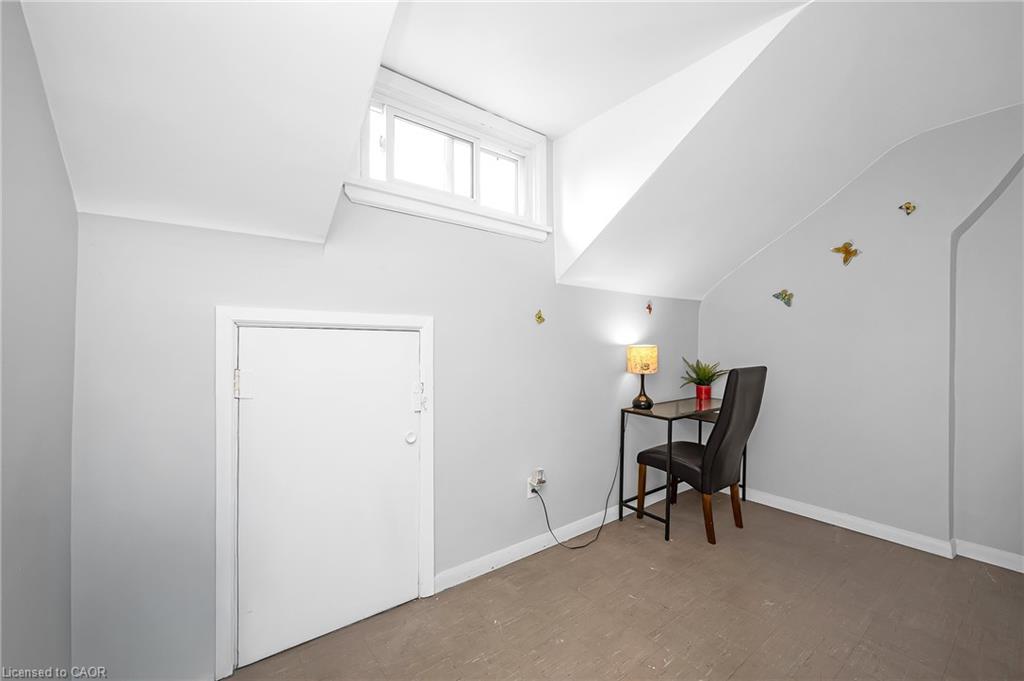 127 East Avenue N Property Photo 19