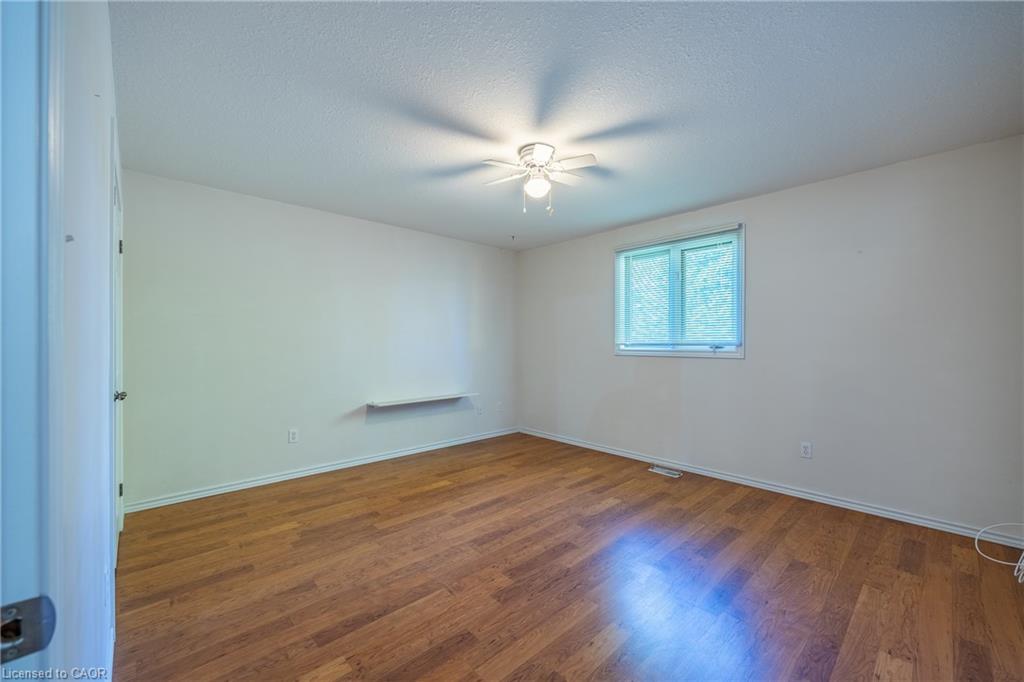 5-510 Queensway W Property Photo 12