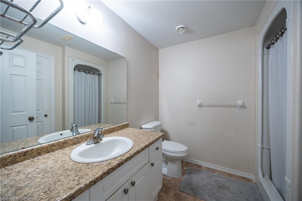 5-510 Queensway W Property Photo 21