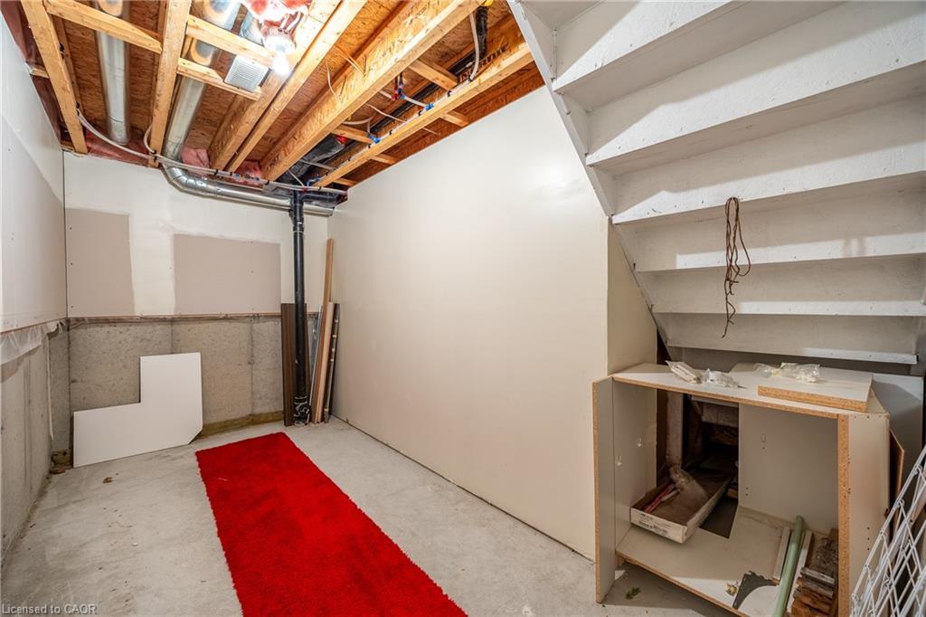 5-510 Queensway W Property Photo 22