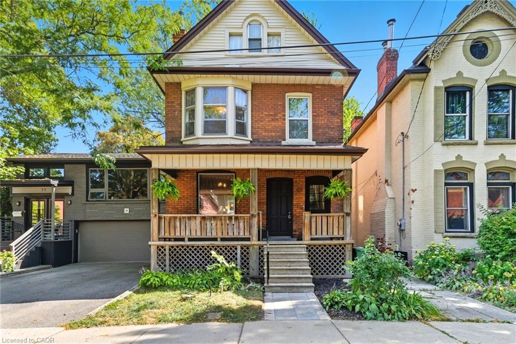 13 Bruce Street Property Photo 2