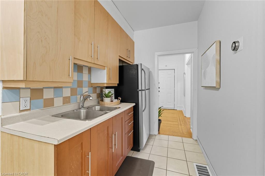 13 Bruce Street Property Photo 13