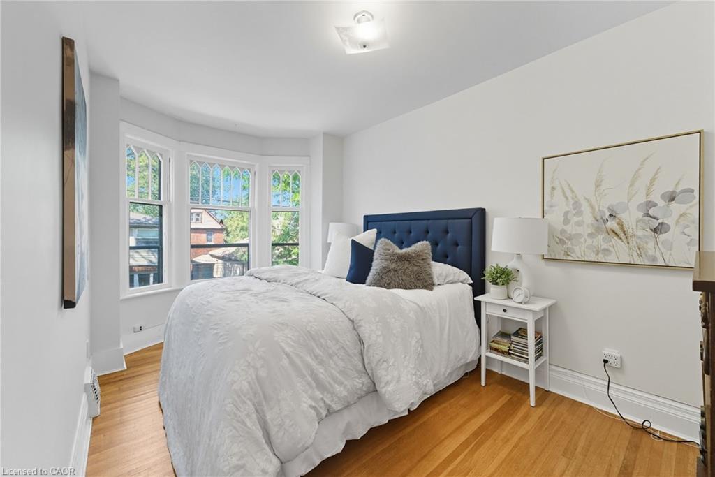 13 Bruce Street Property Photo 19