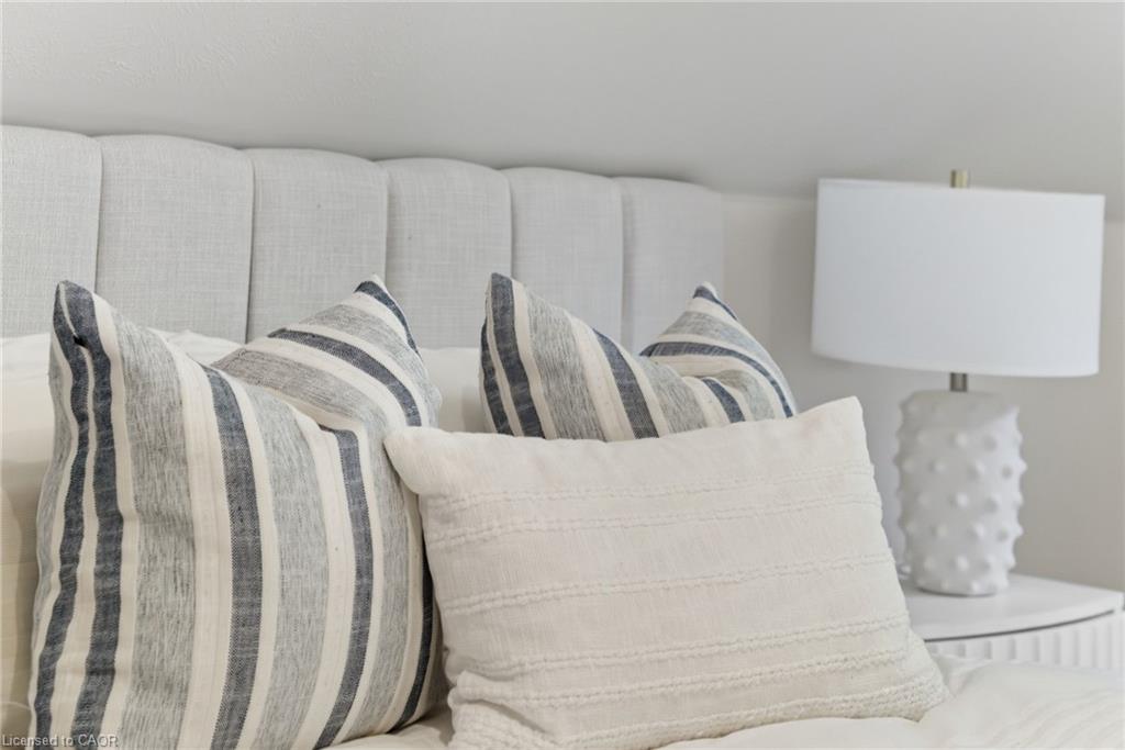 13 Bruce Street Property Photo 28