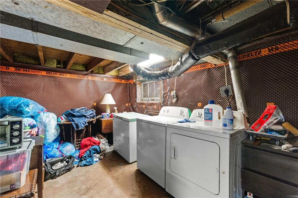 13 Bruce Street Property Photo 31