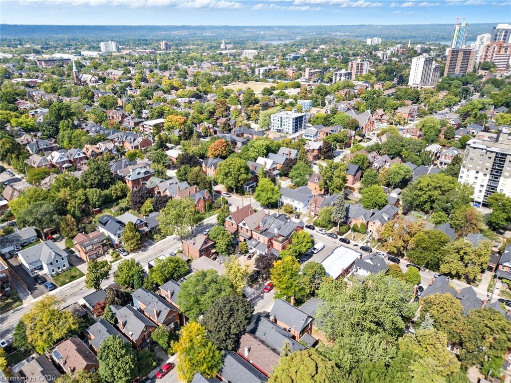 13 Bruce Street Property Photo 39