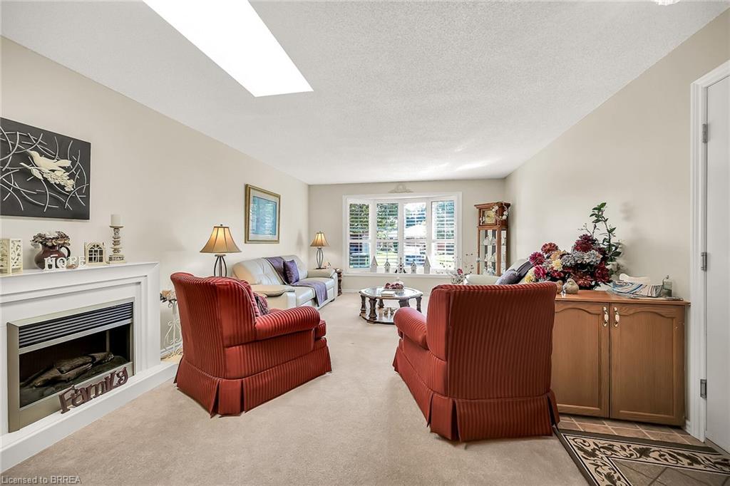 20-570 West Street Property Photo 3