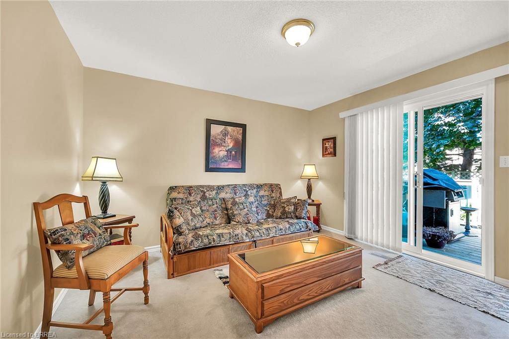 20-570 West Street Property Photo 13