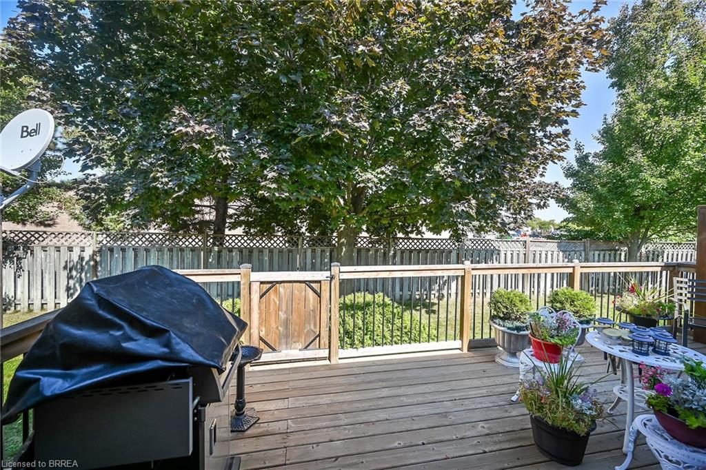 20-570 West Street Property Photo 22