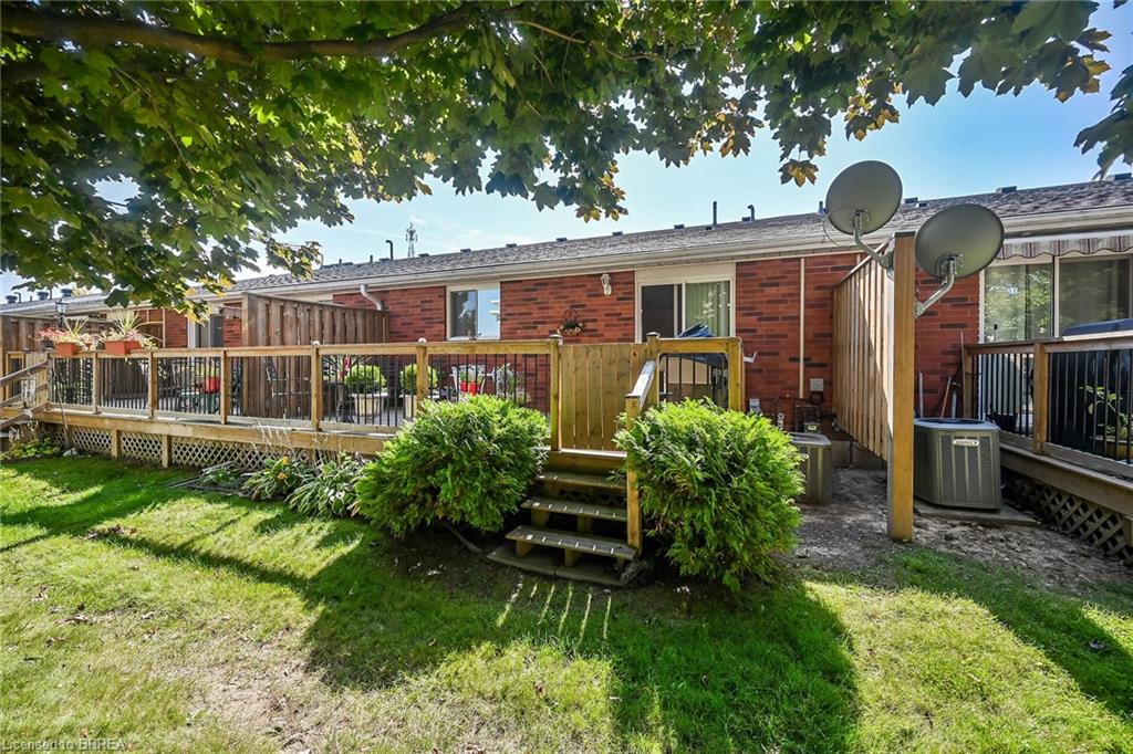 20-570 West Street Property Photo 24