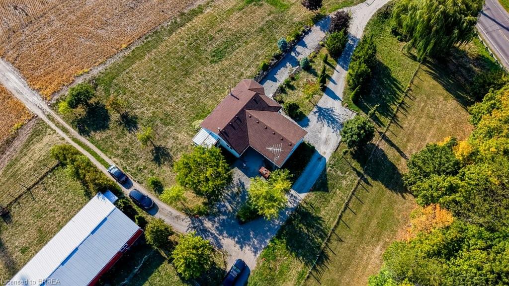 6737 Highway 20 Property Photo 2