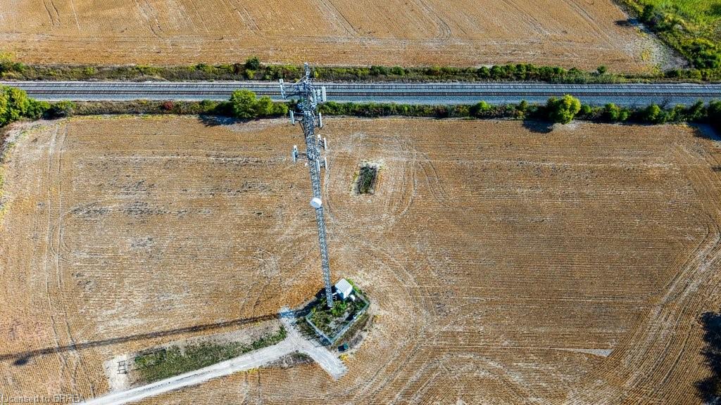 6737 Highway 20 Property Photo 8