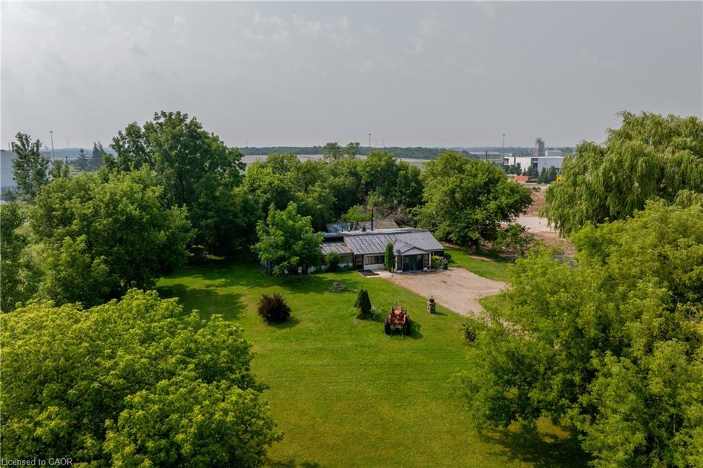 1264 Parkinson Road Property Photo 17