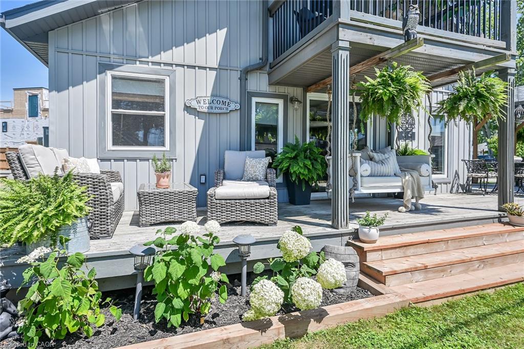 55 Lakeside Drive Property Photo 4