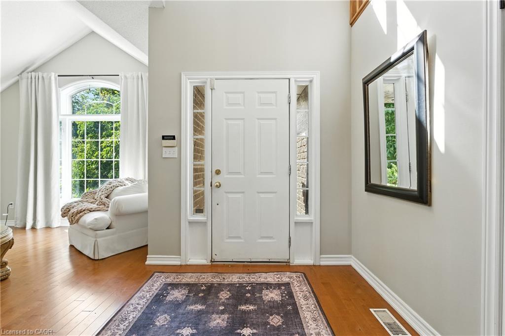 2139 Bushtrail Court Property Photo 3