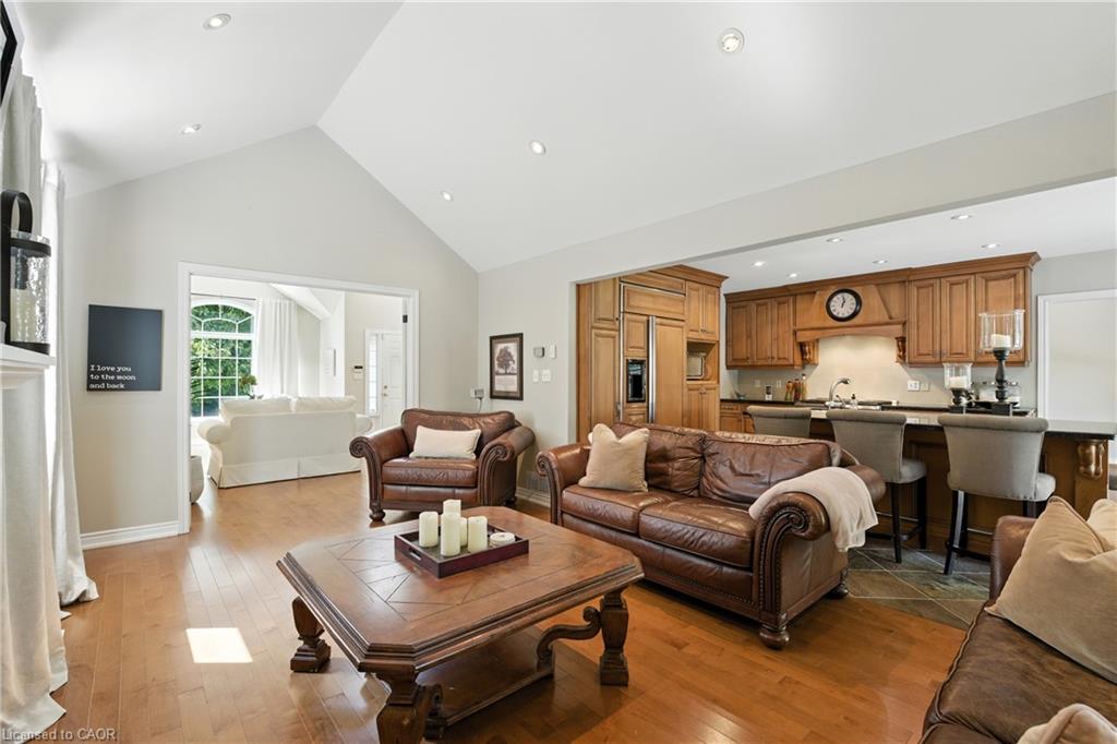 2139 Bushtrail Court Property Photo 10