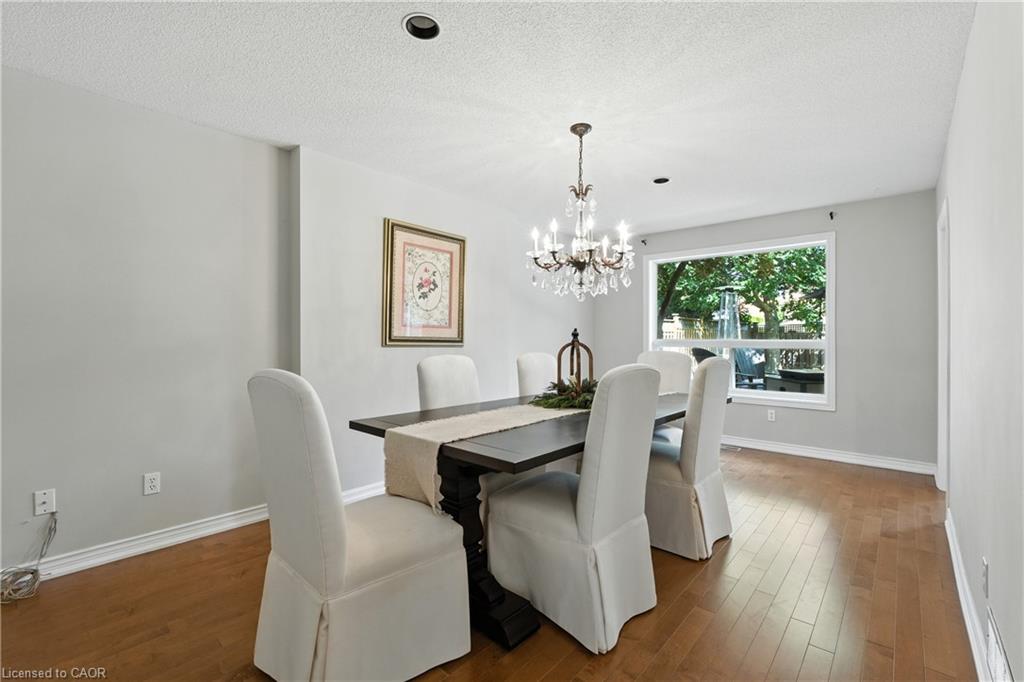 2139 Bushtrail Court Property Photo 16