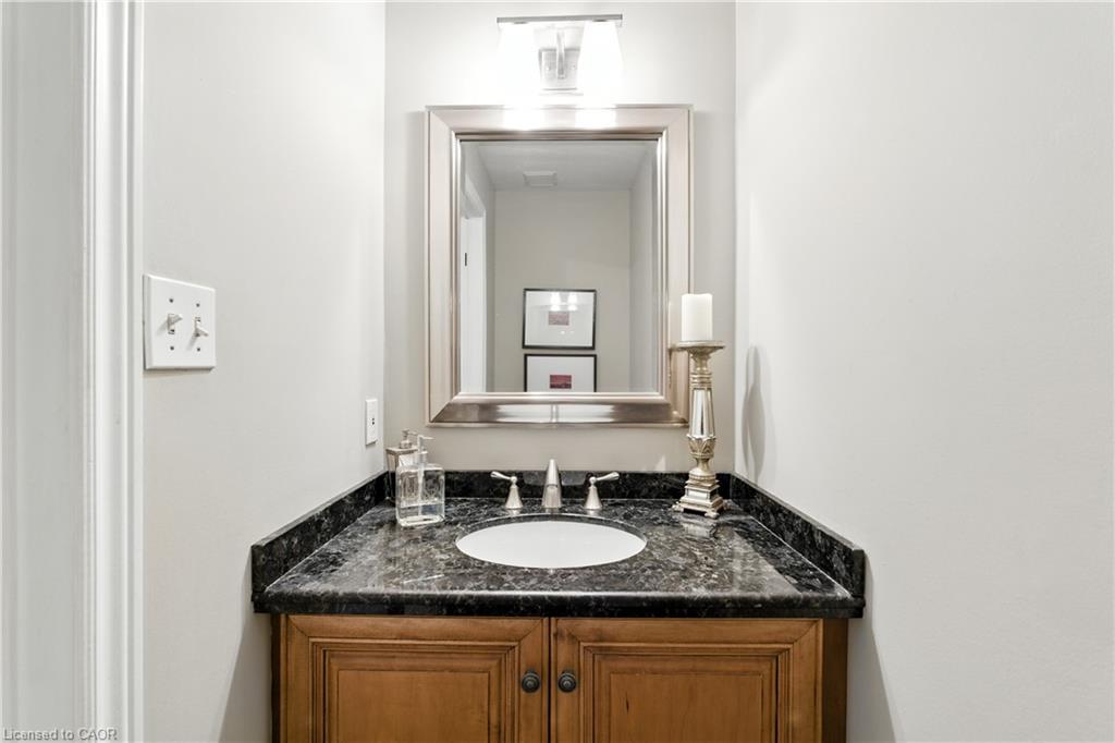 2139 Bushtrail Court Property Photo 17