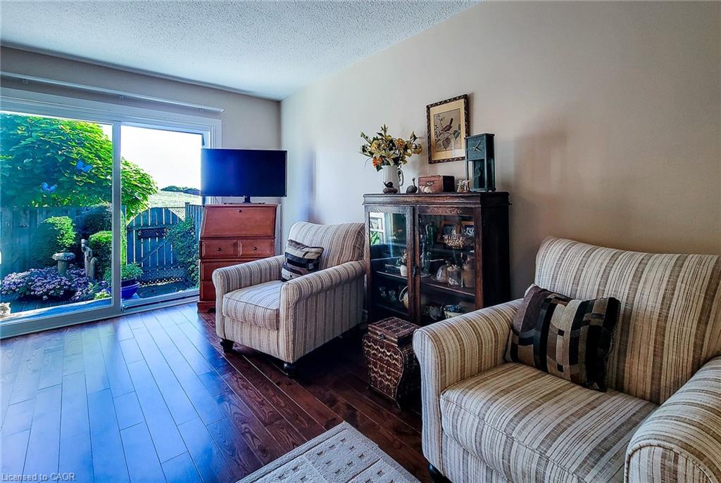 88-1115 Paramount Drive Property Photo 6