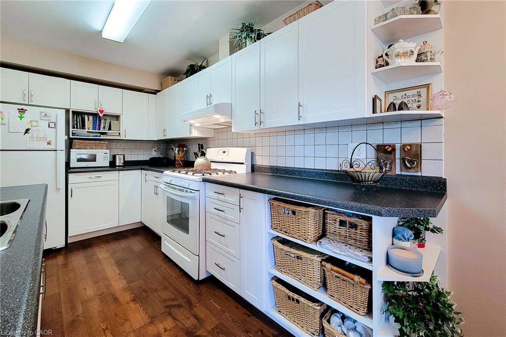 88-1115 Paramount Drive Property Photo 11