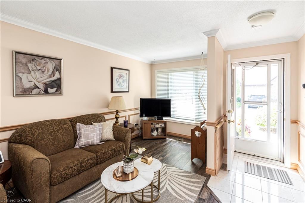 36-10 Wentworth Drive Property Photo 6