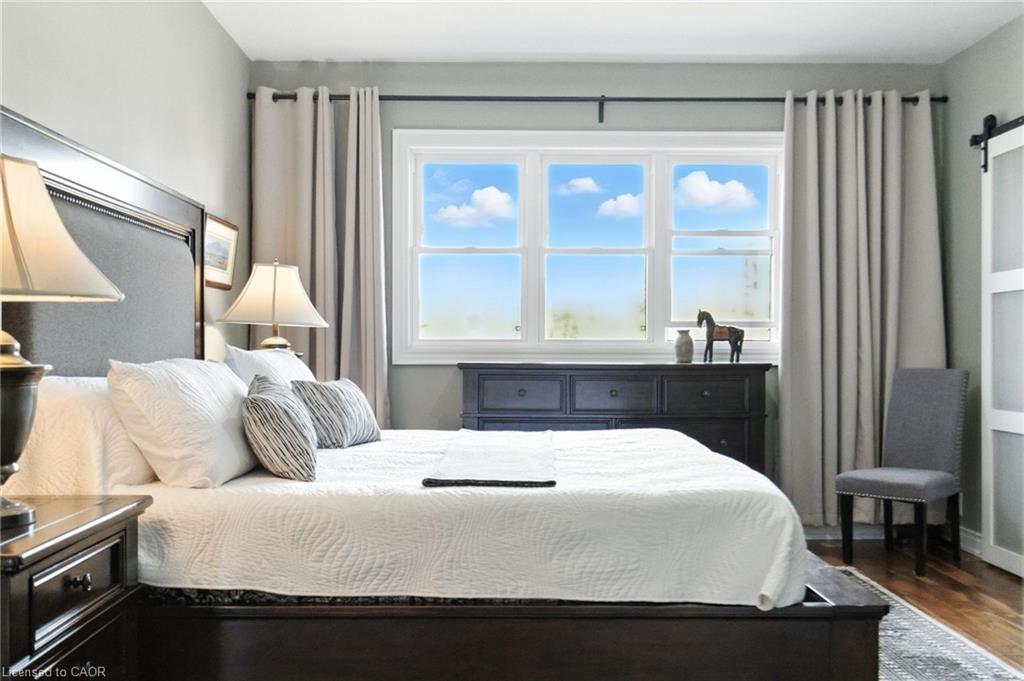 10 Featherstone Avenue Property Photo 26