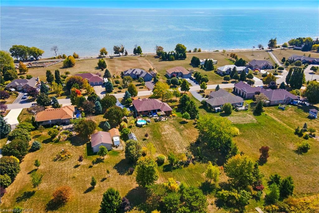 10 Featherstone Avenue Property Photo 49