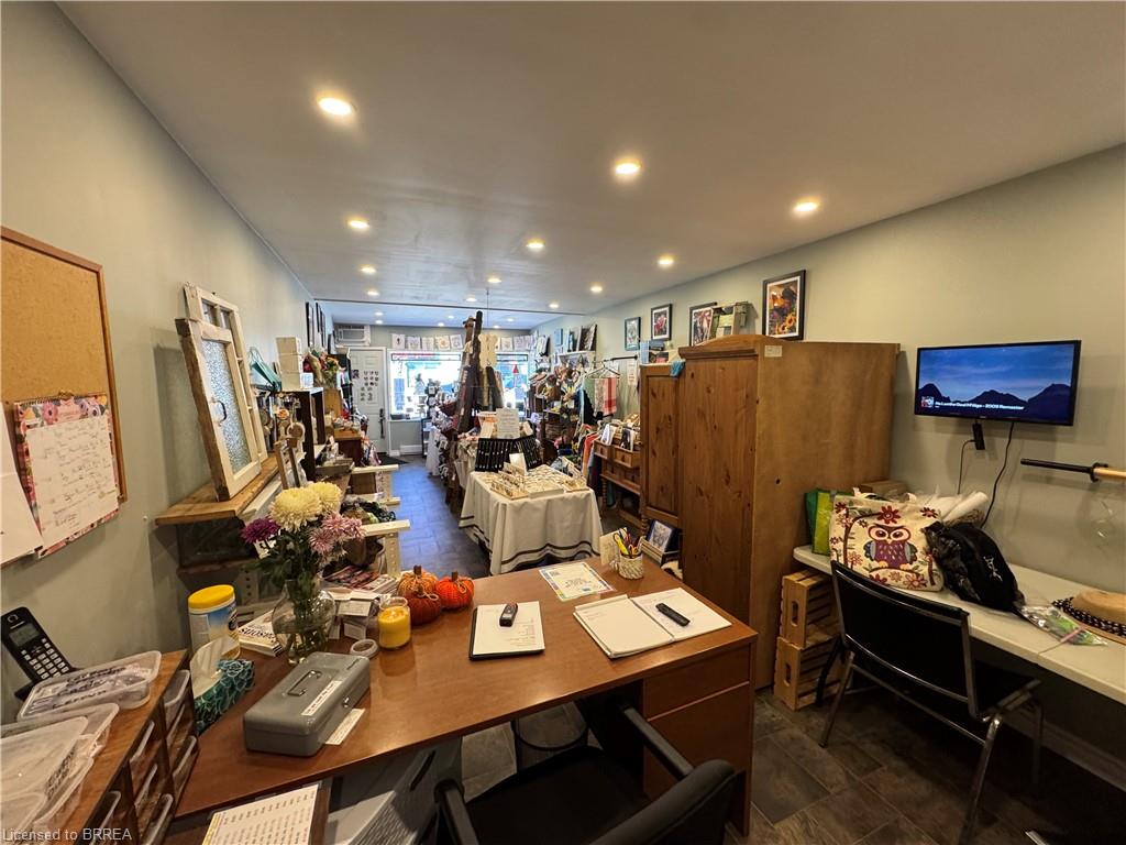 115 King St Street Property Photo 5