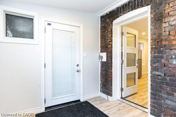 1-45 Fairleigh Avenue N Property Photo 3