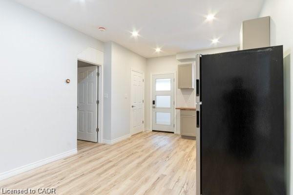 1-45 Fairleigh Avenue N Property Photo 6