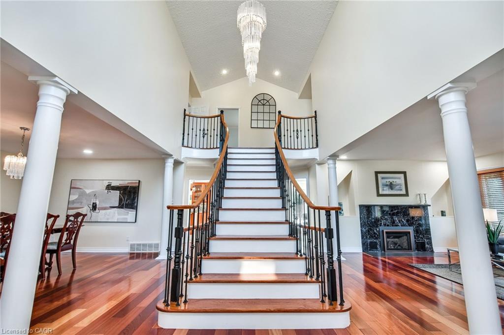 24 John Martin Crescent Property Photo 4