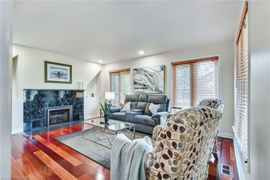 24 John Martin Crescent Property Photo 5