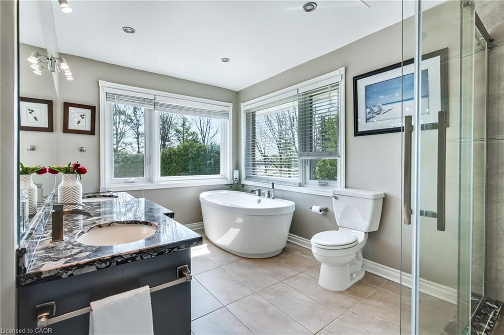 24 John Martin Crescent Property Photo 17