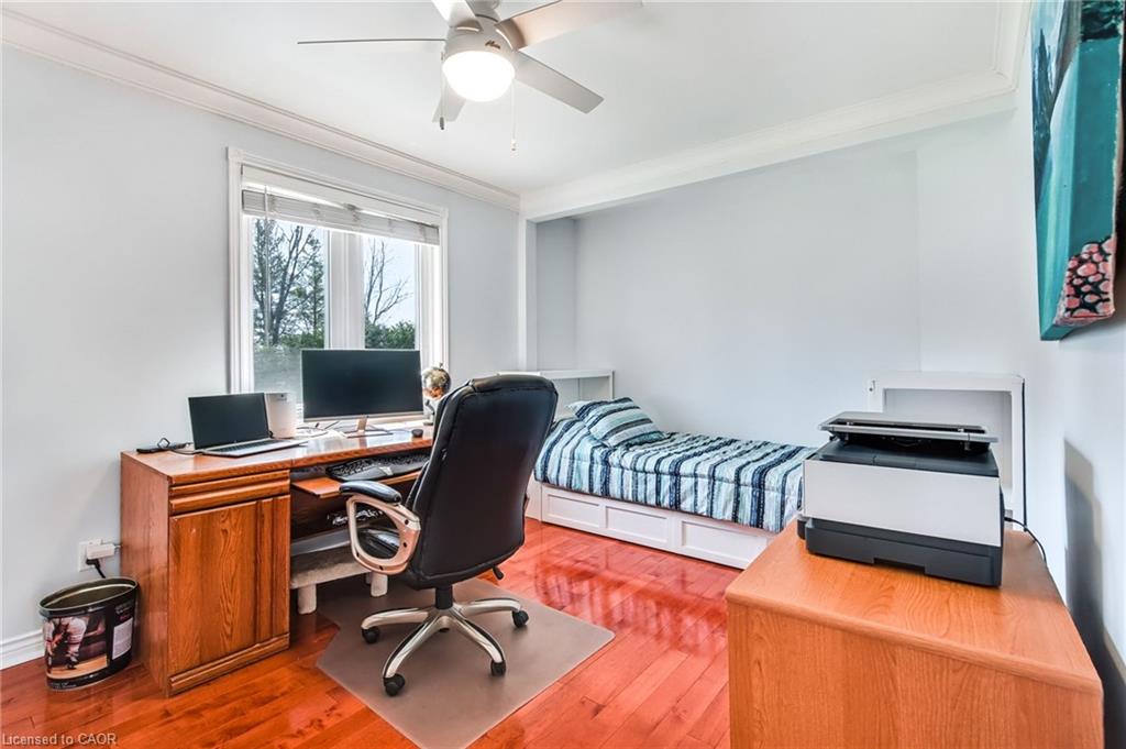 24 John Martin Crescent Property Photo 18