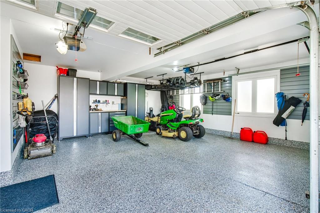 24 John Martin Crescent Property Photo 27