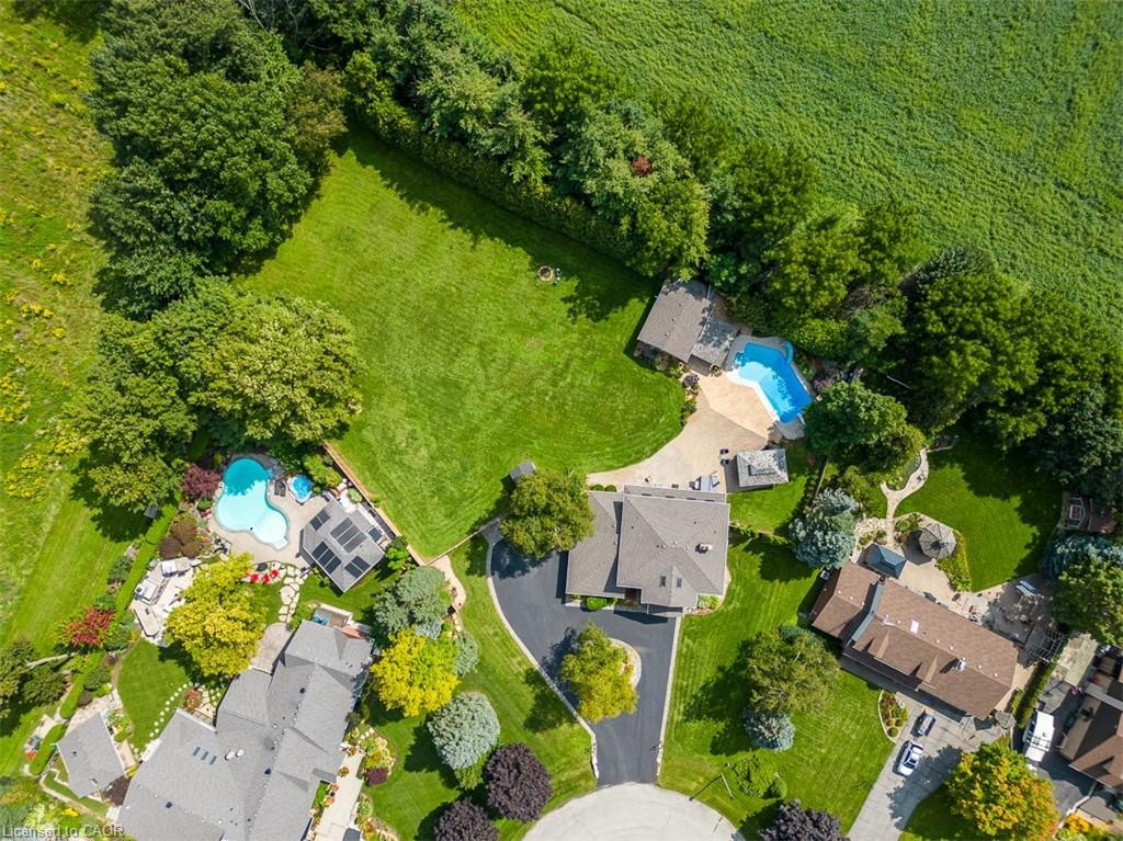 24 John Martin Crescent Property Photo 35