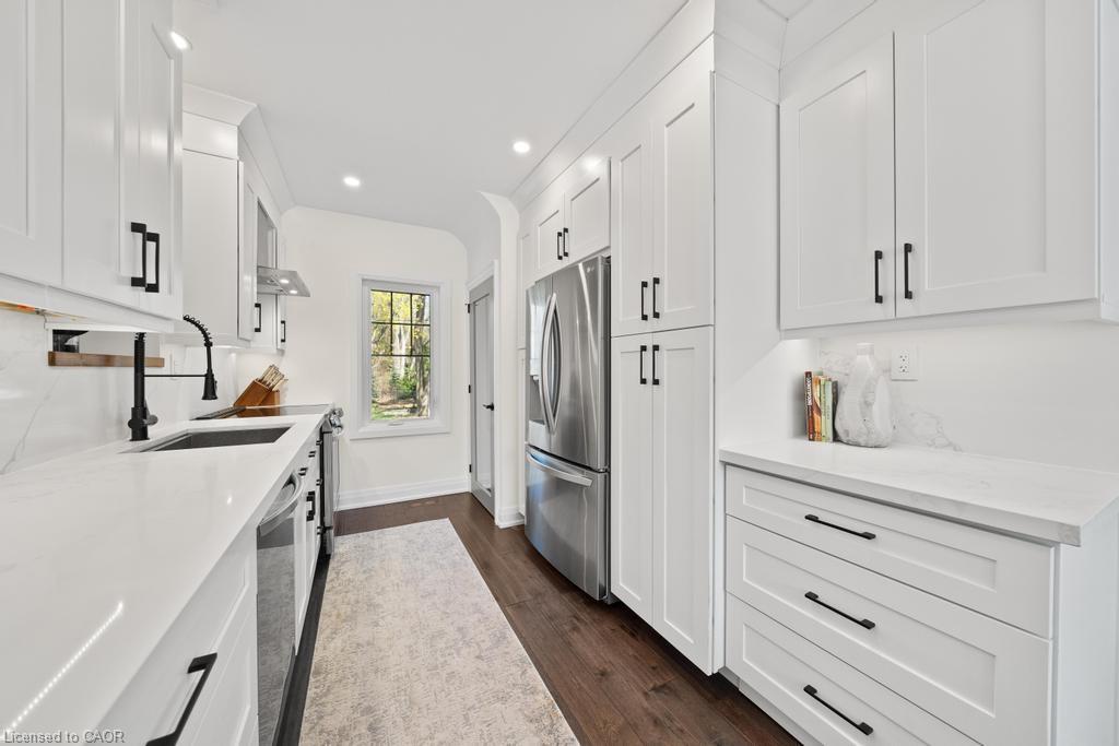 321 Guelph Line Property Photo 14