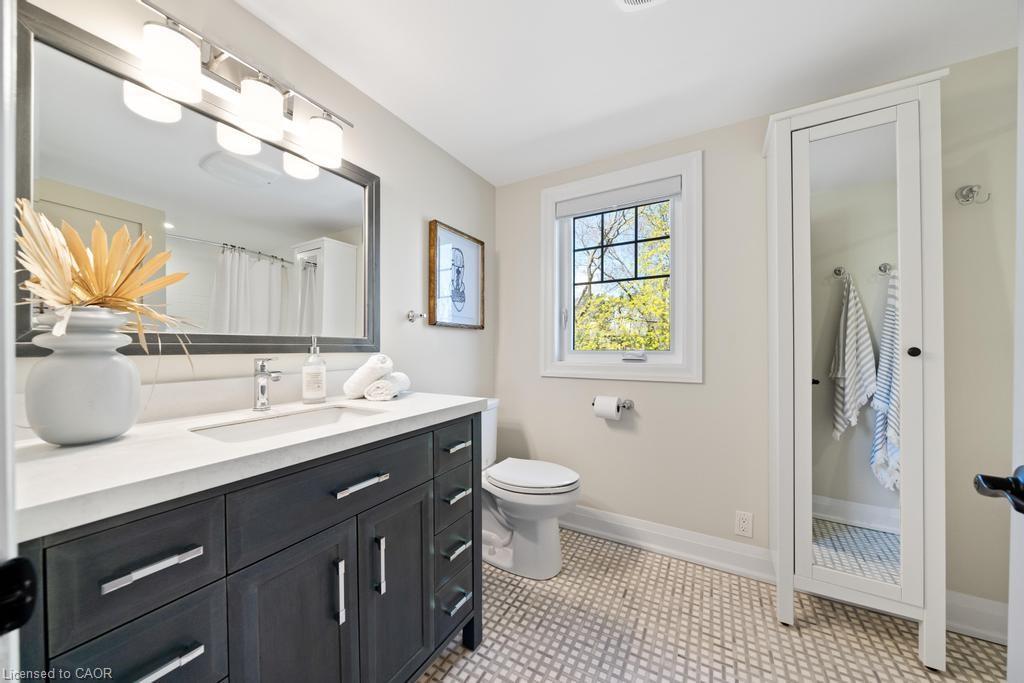 321 Guelph Line Property Photo 32