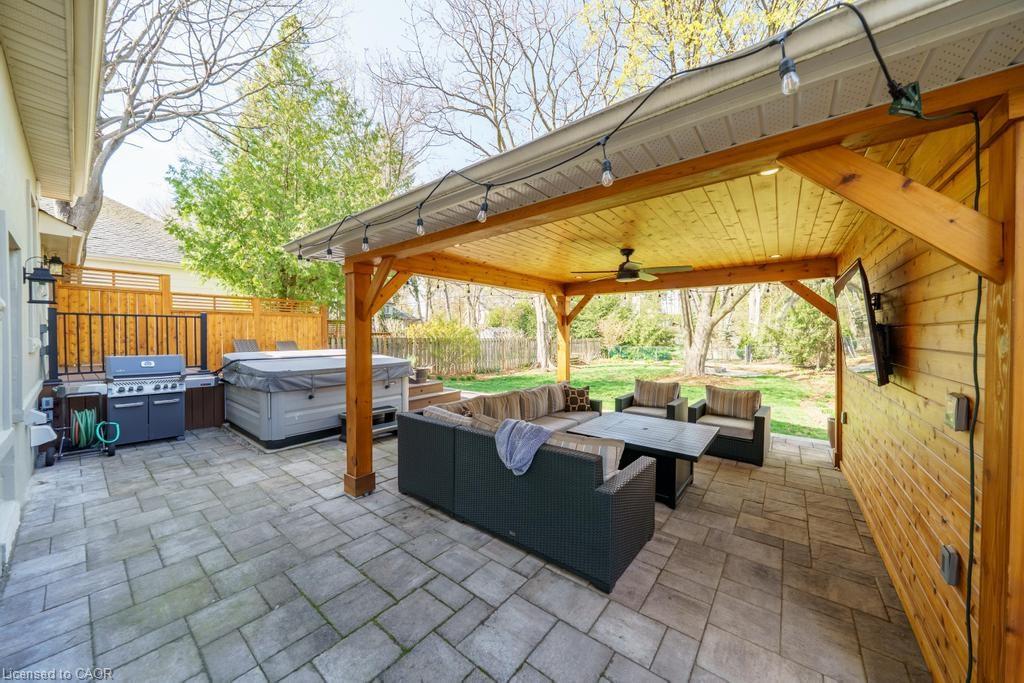 321 Guelph Line Property Photo 44