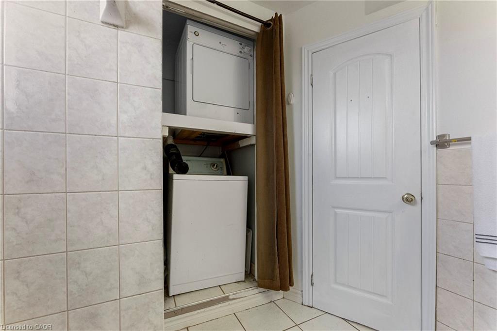 802-851 Queenston Road Property Photo 13