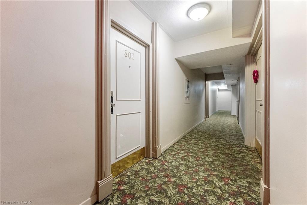 802-851 Queenston Road Property Photo 14