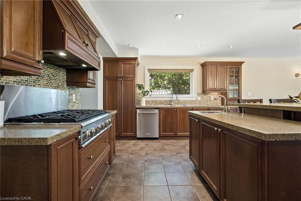 2629 Sideroad 2 Property Photo 9