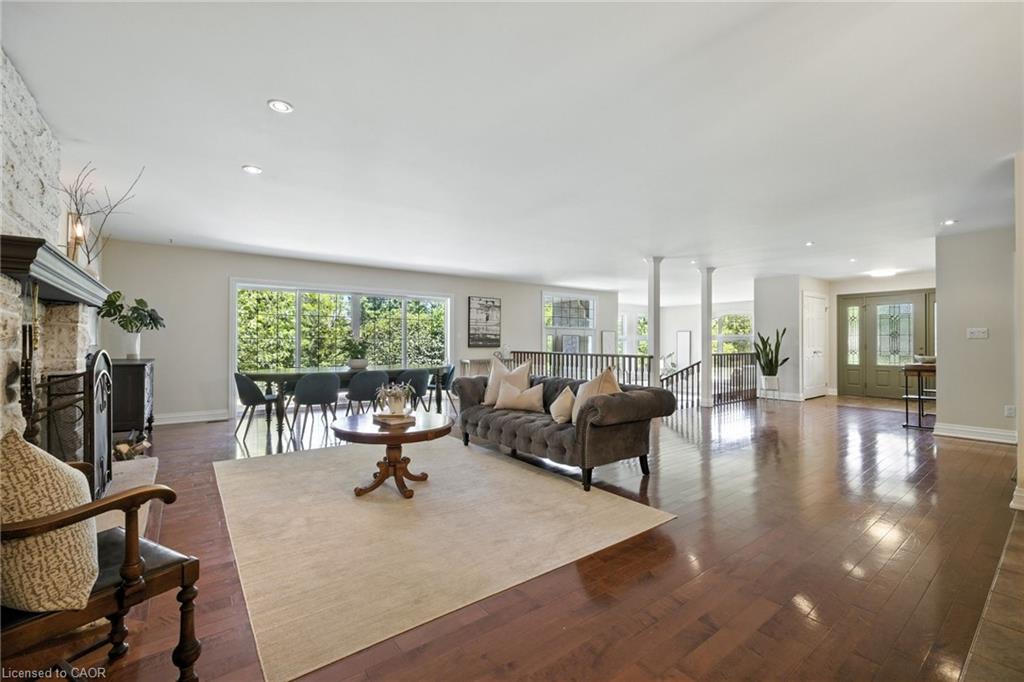 2629 Sideroad 2 Property Photo 14