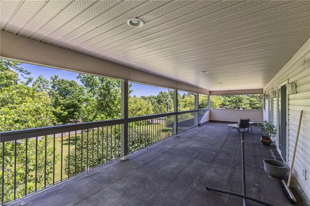 2629 Sideroad 2 Property Photo 20